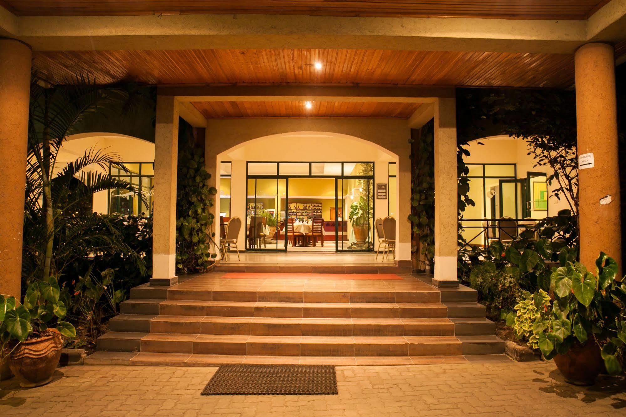 Gorillas Volcanoes Hotel روهينجيري المظهر الخارجي الصورة